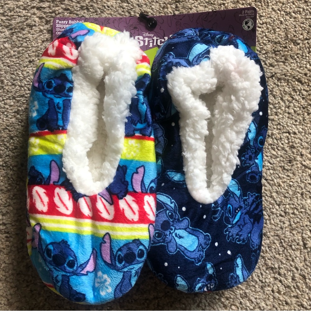 LAST CHANCE!! Set of 2 pairs Lilo & Stitch fuzzy slippers NWT